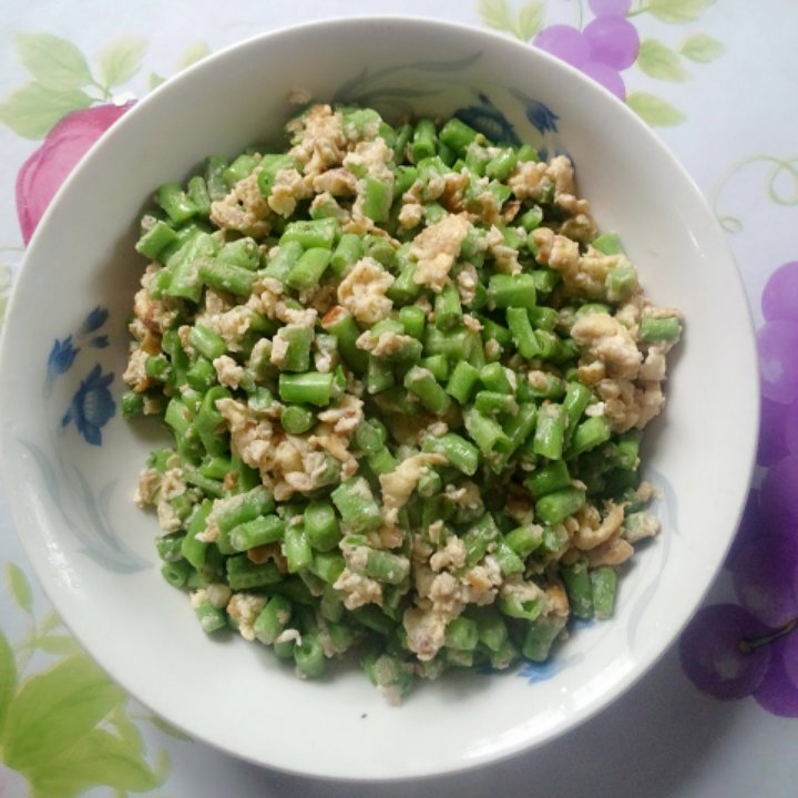 豆角炒鸡蛋