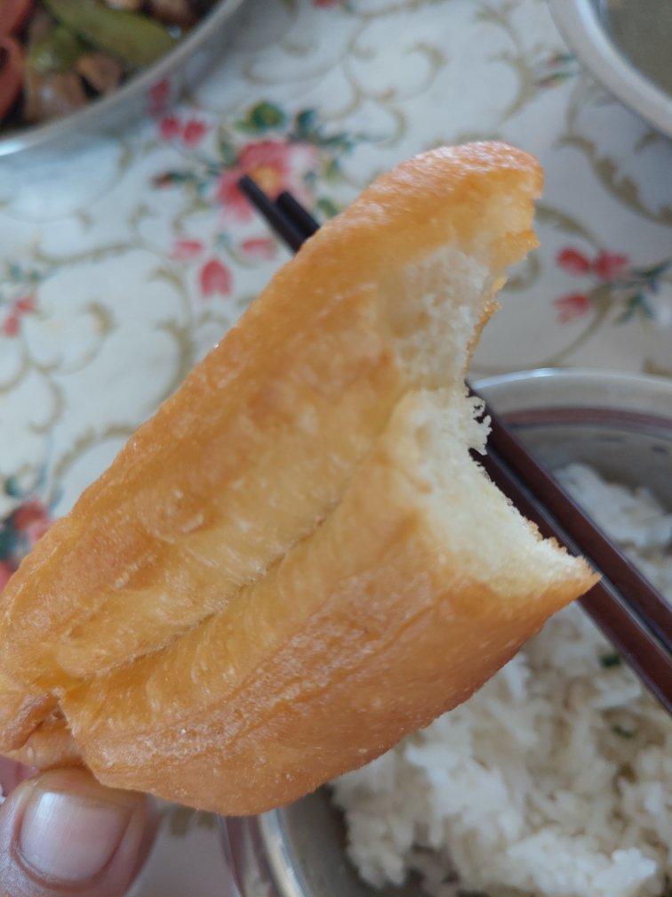 不加一滴水的酥脆奶香小油条