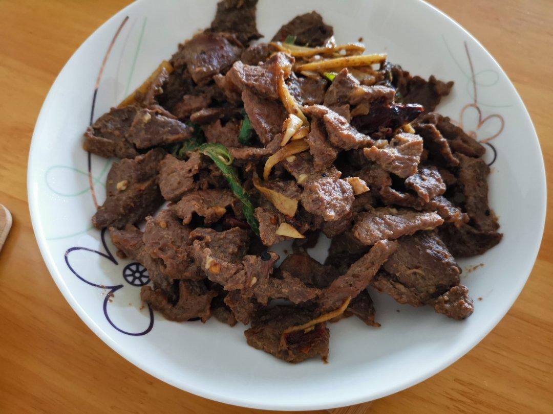 小炒牛肉