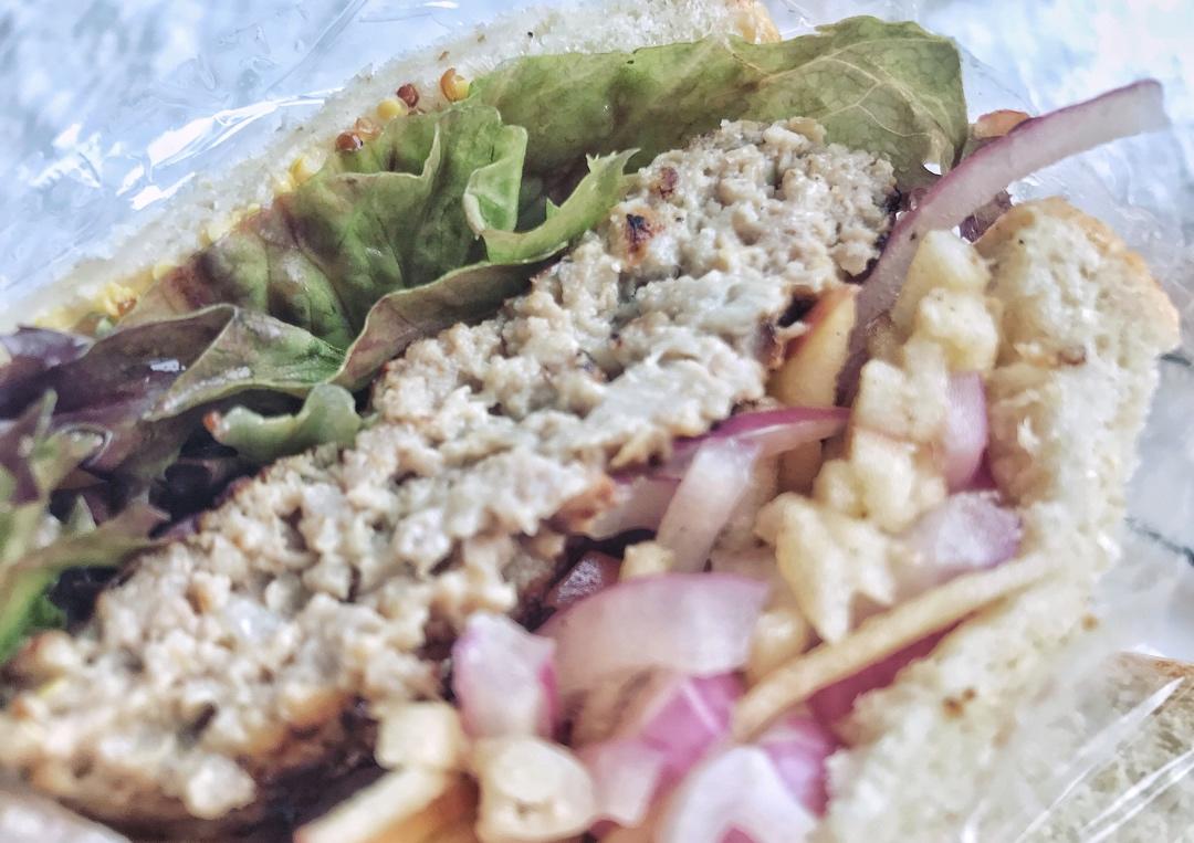 清爽酸脆牛肉芝士三明治【健康一手握】