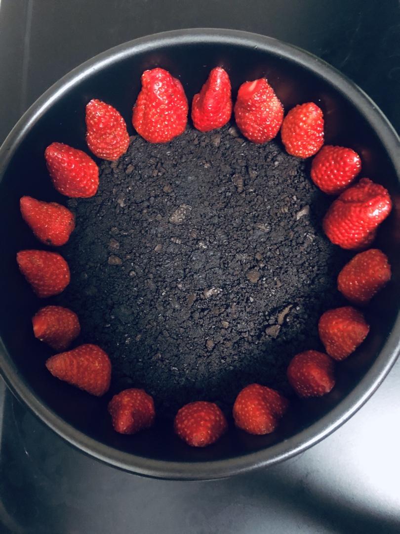 草莓慕斯（6寸）