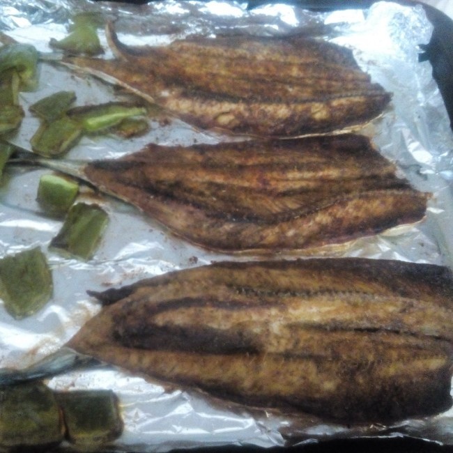 烤秋刀鱼