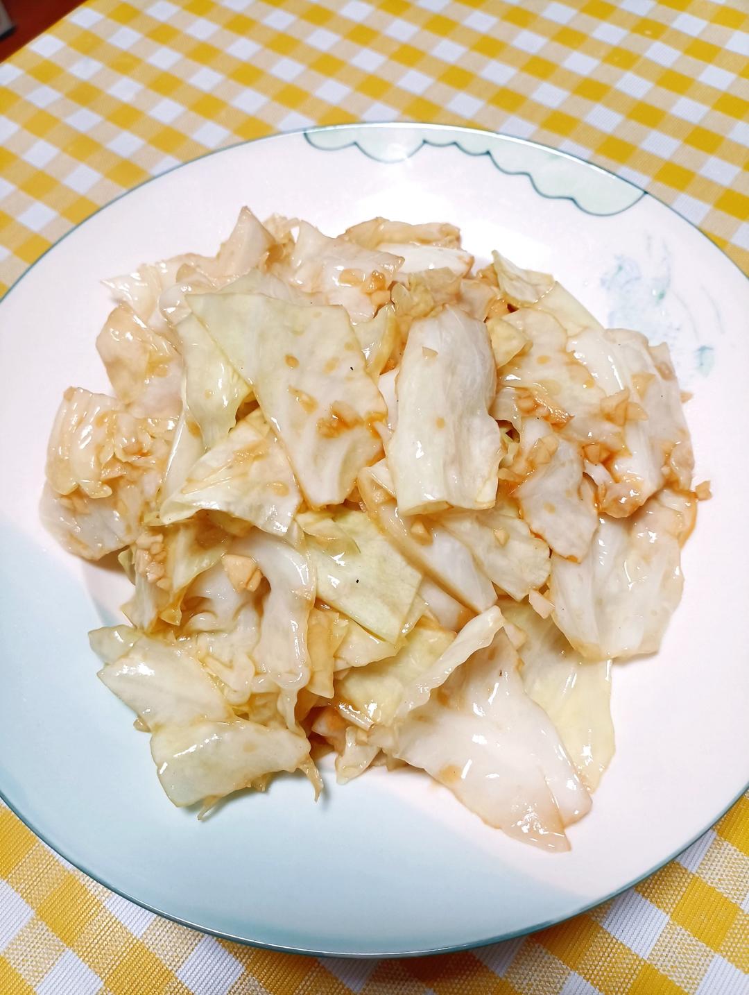 厨师长教你：8种不同的包菜做法，这里总有一款属于你的菜
