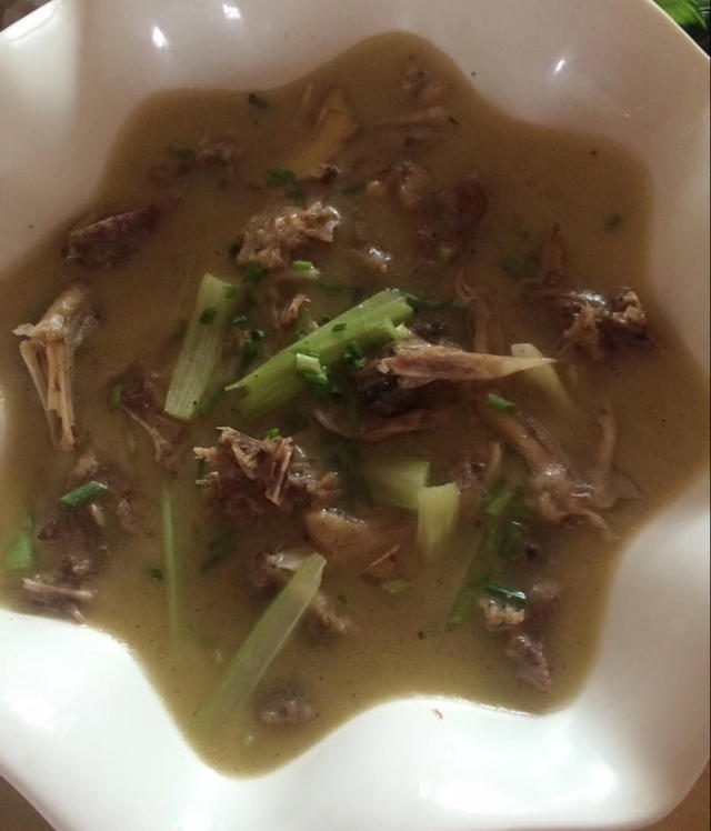 奶白鸭架汤（烤鸭）