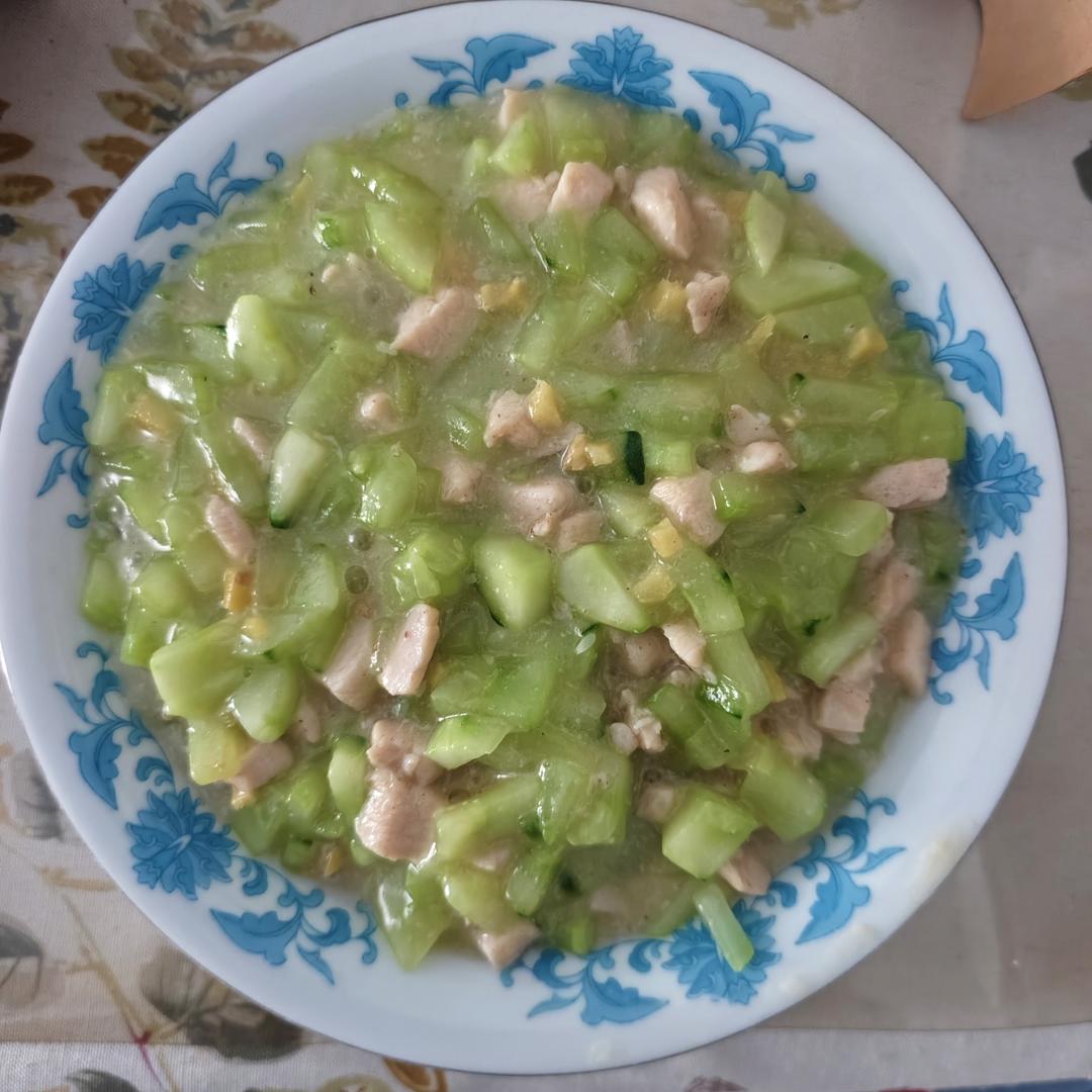 减脂素菜--黄瓜炒鸡丁