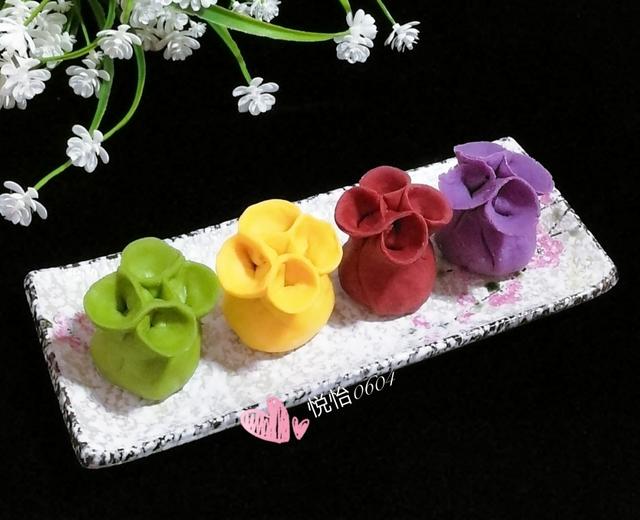 彩色花朵饺子的包法的做法