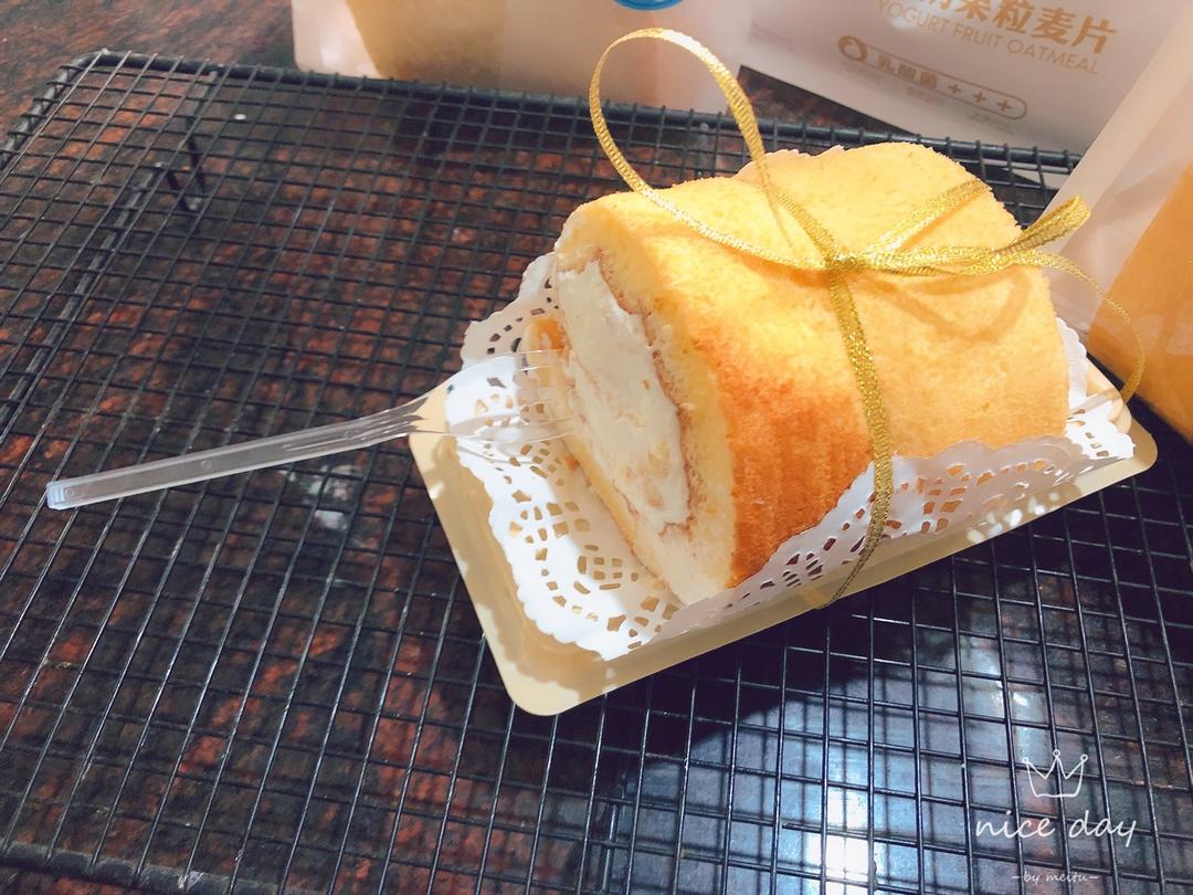 一口满满榴莲肉的榴莲多多奶油卷+不失败的O型卷卷法/蛋糕篇6：「厚卷」