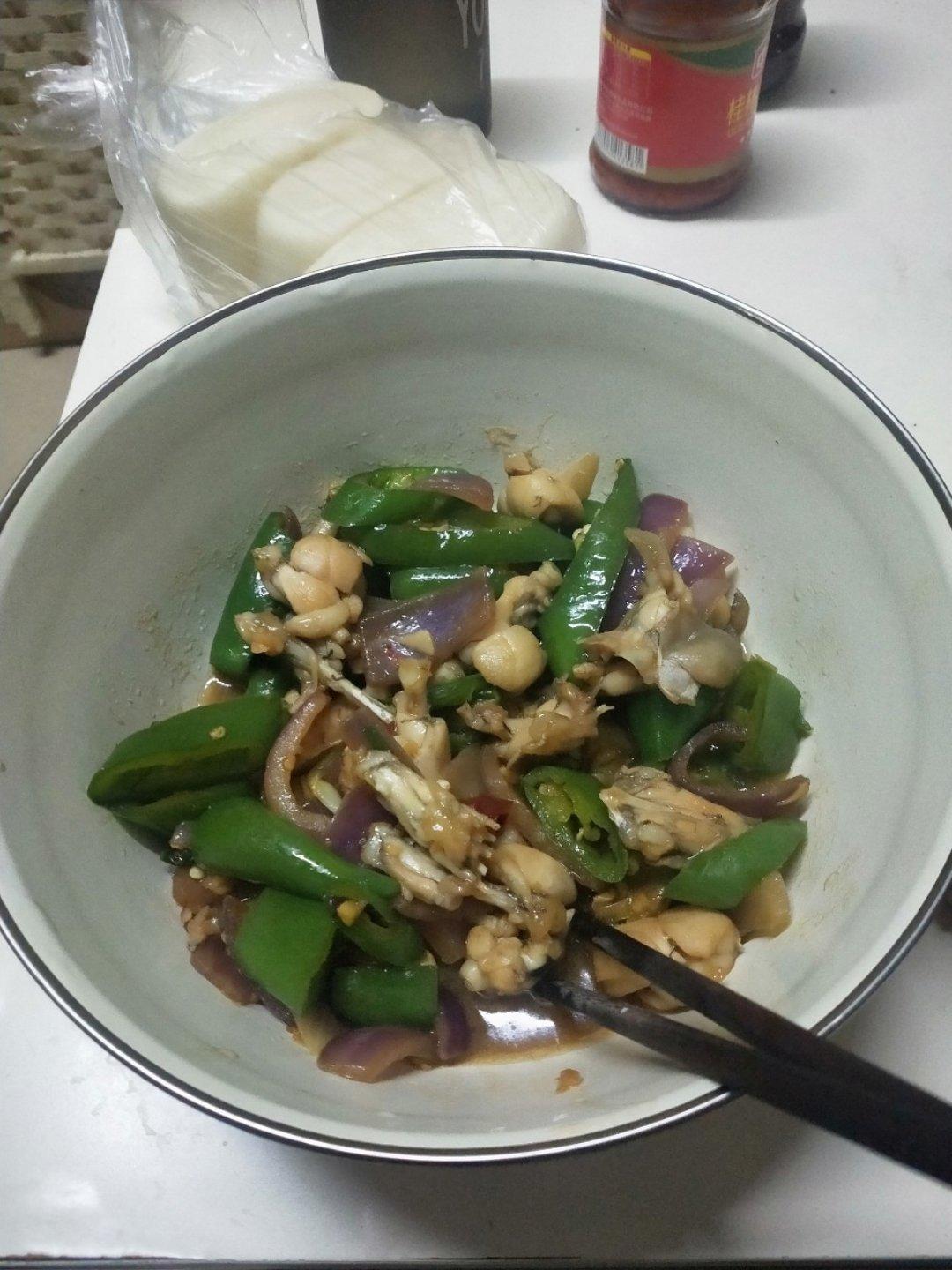 爆炒牛蛙