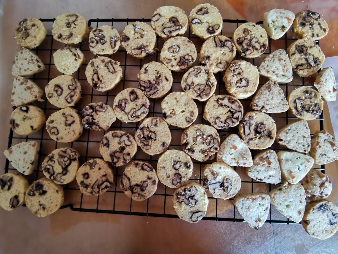 焦糖海盐核桃曲奇