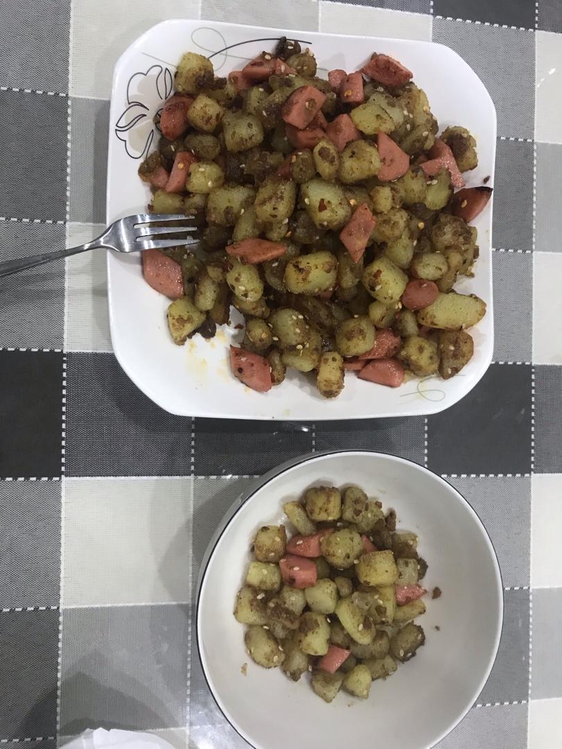 香辣过瘾的孜然土豆火腿，比路边摊还好吃
