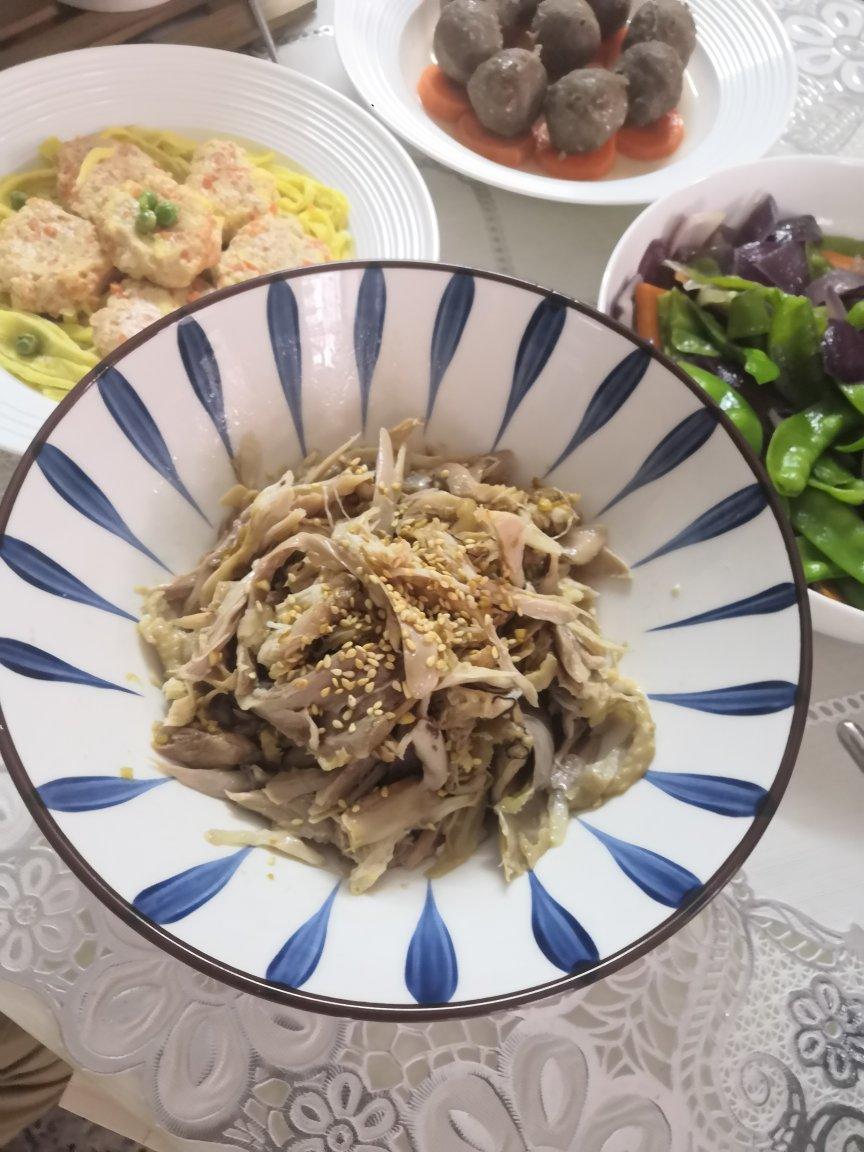 家常香嫩手撕鸡