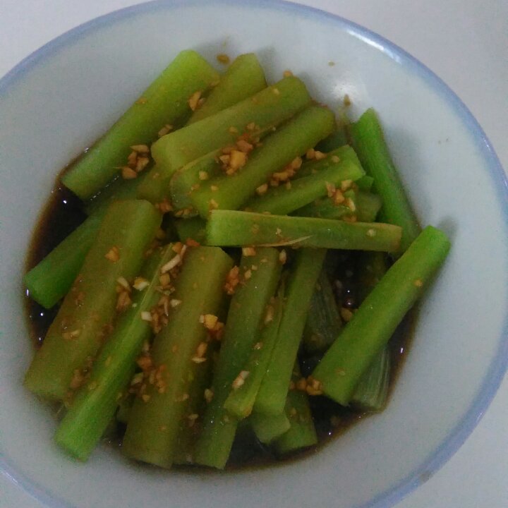 麻辣莴笋