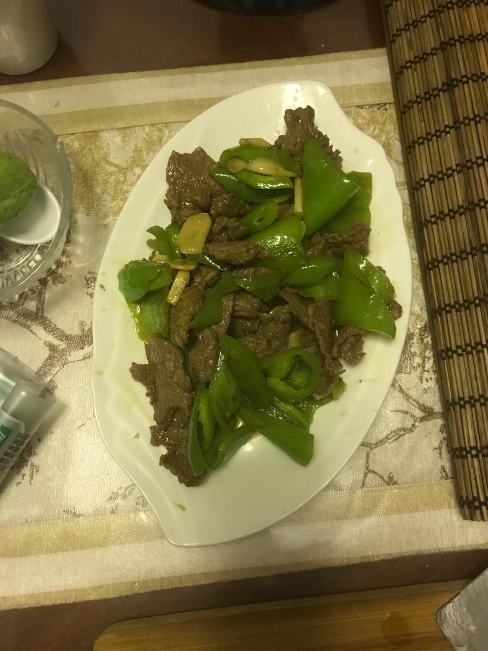 尖椒炒牛肉