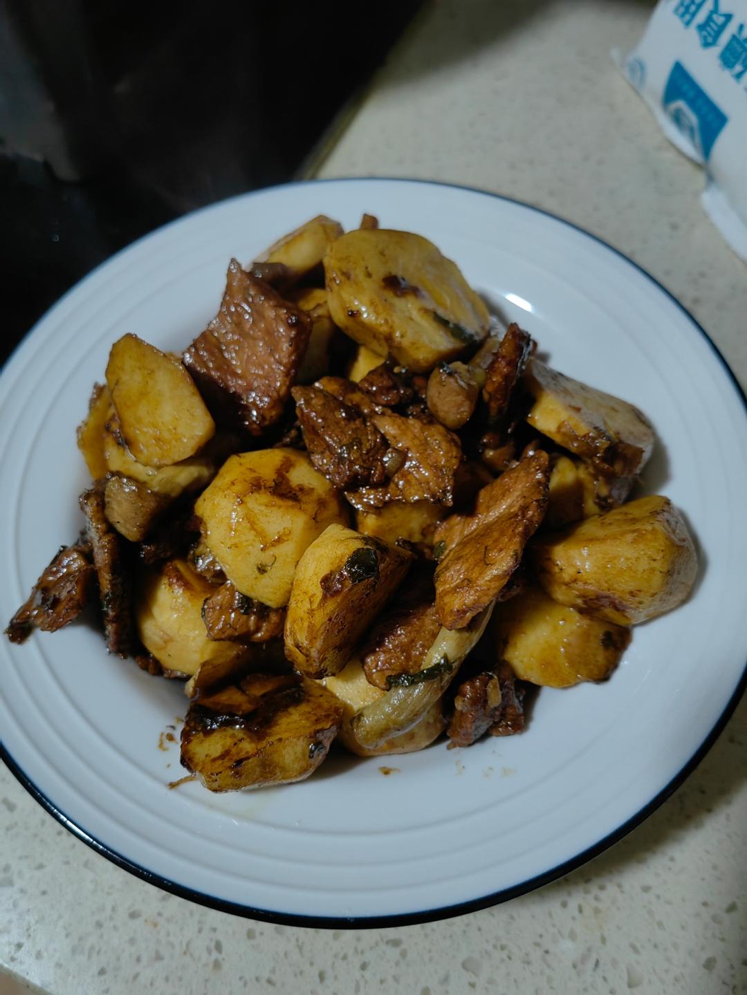 芋头烧肉