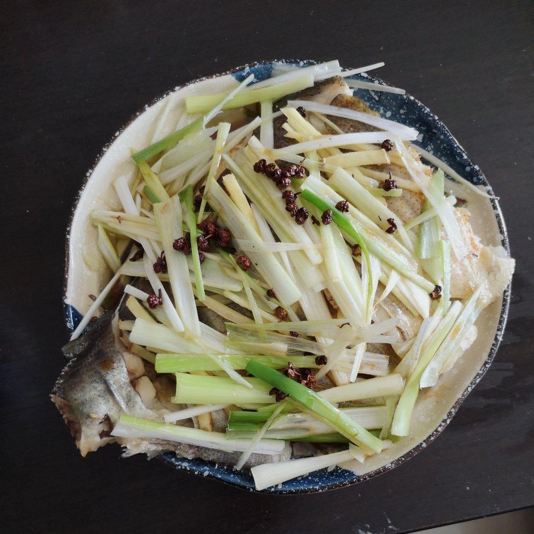 清蒸鱼～娃爸一招儿鲜(附小视频)
