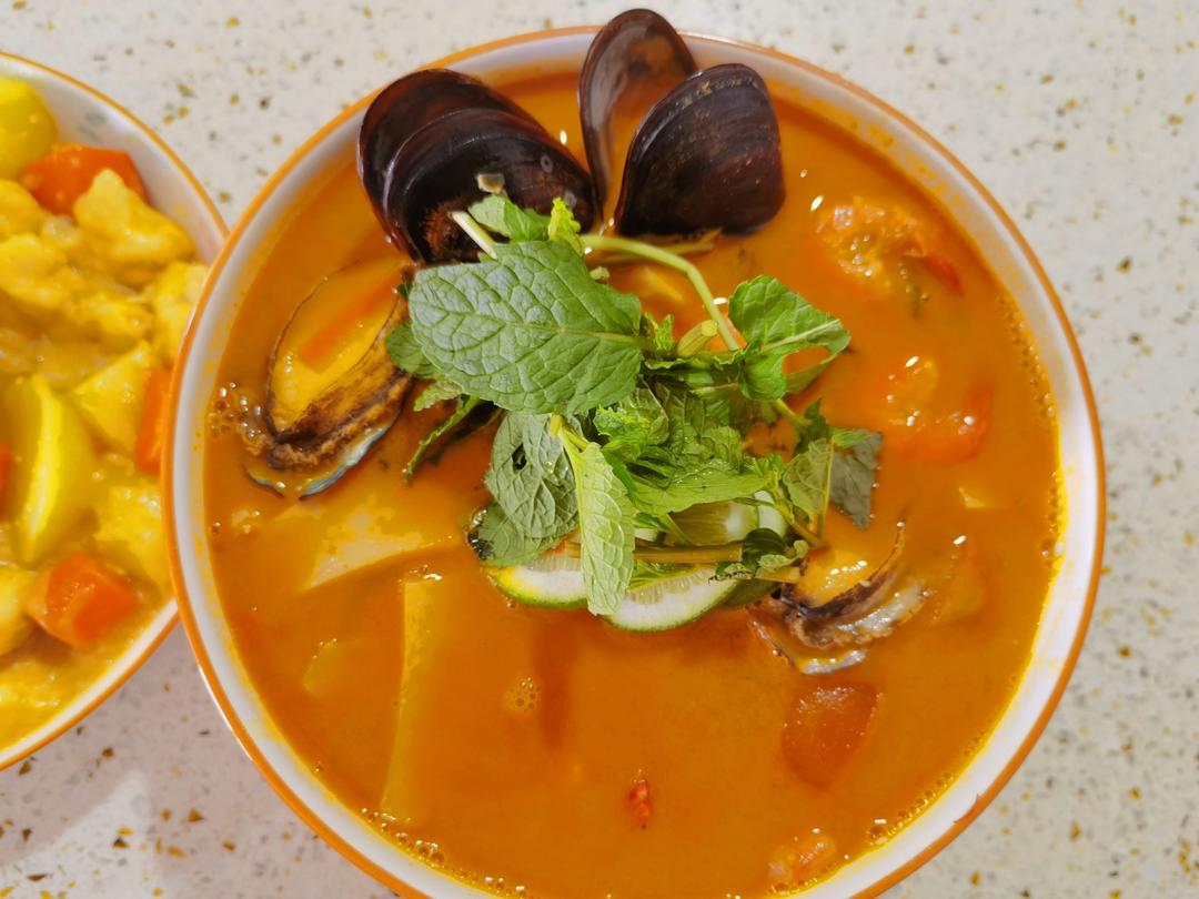 被夸爆的冬阴功汤【泰国学厨】超级好操作！