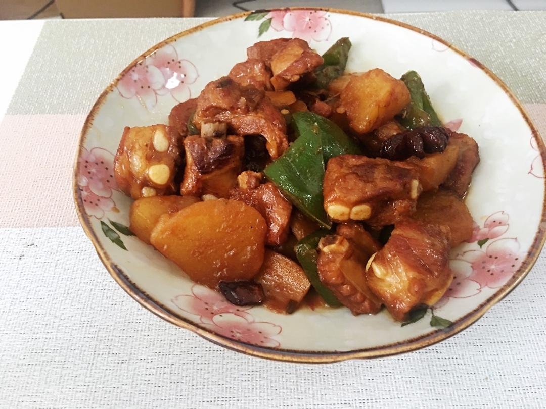 红烧排骨土豆