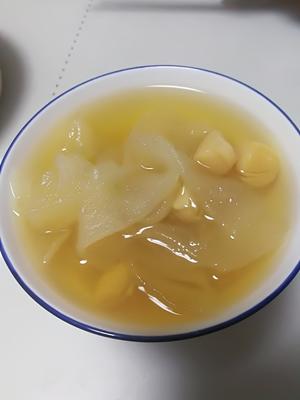 简单汤水瑶柱冬瓜汤的做法 步骤4