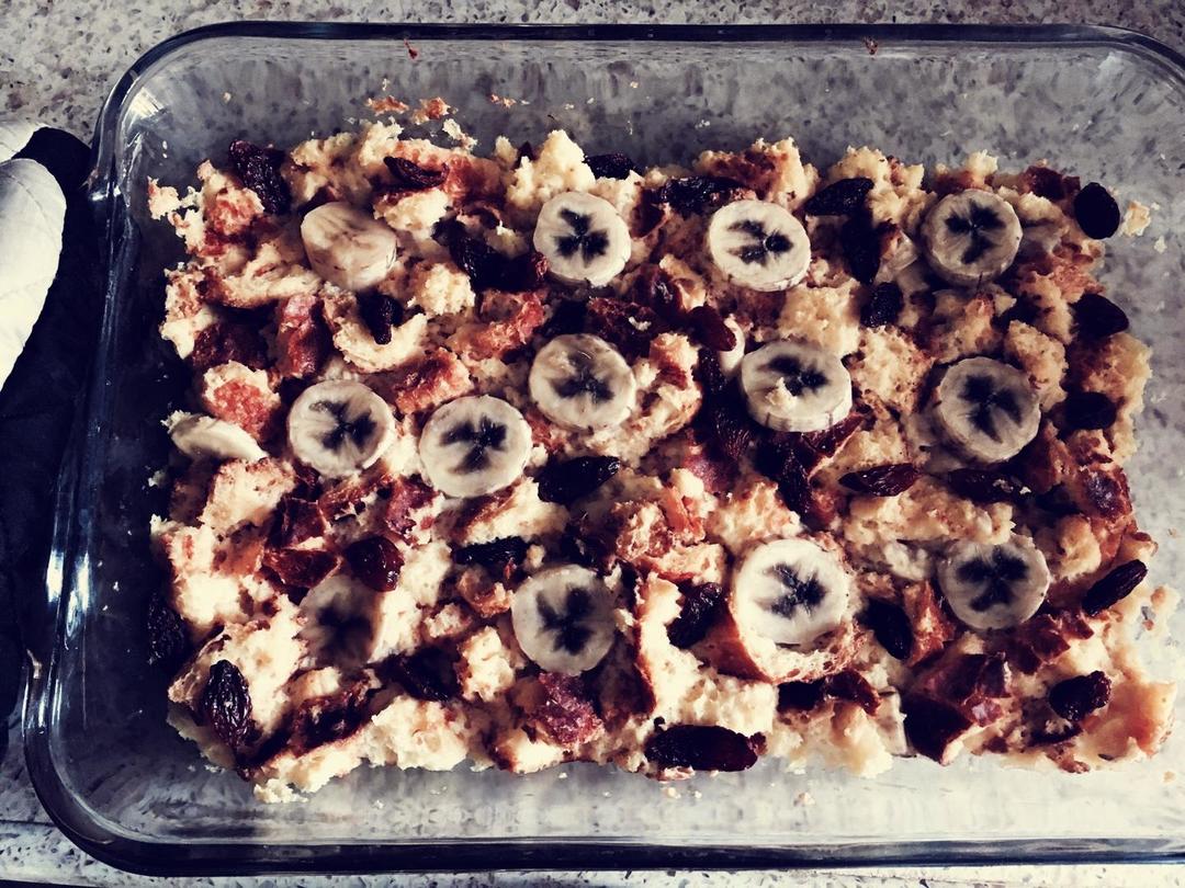 面包布丁的做法