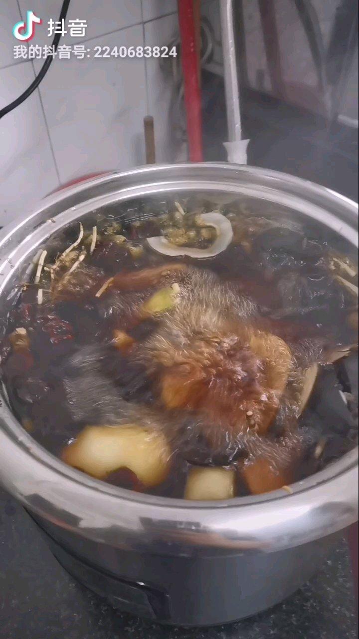 下火：海底椰罗汉果雪梨膏