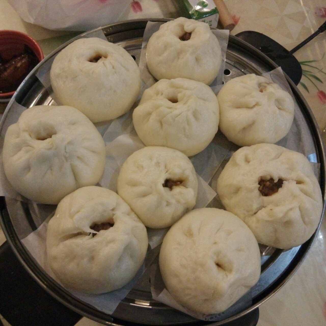 肉包子,杠杠的