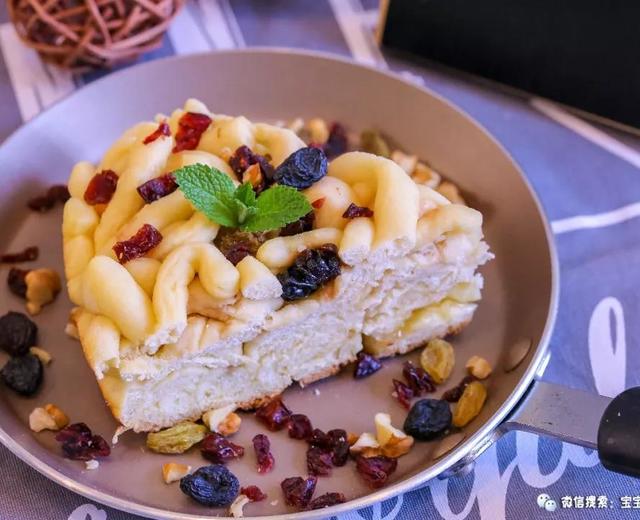 无油果仁沙琪玛电饭锅版 宝宝辅食食谱的做法