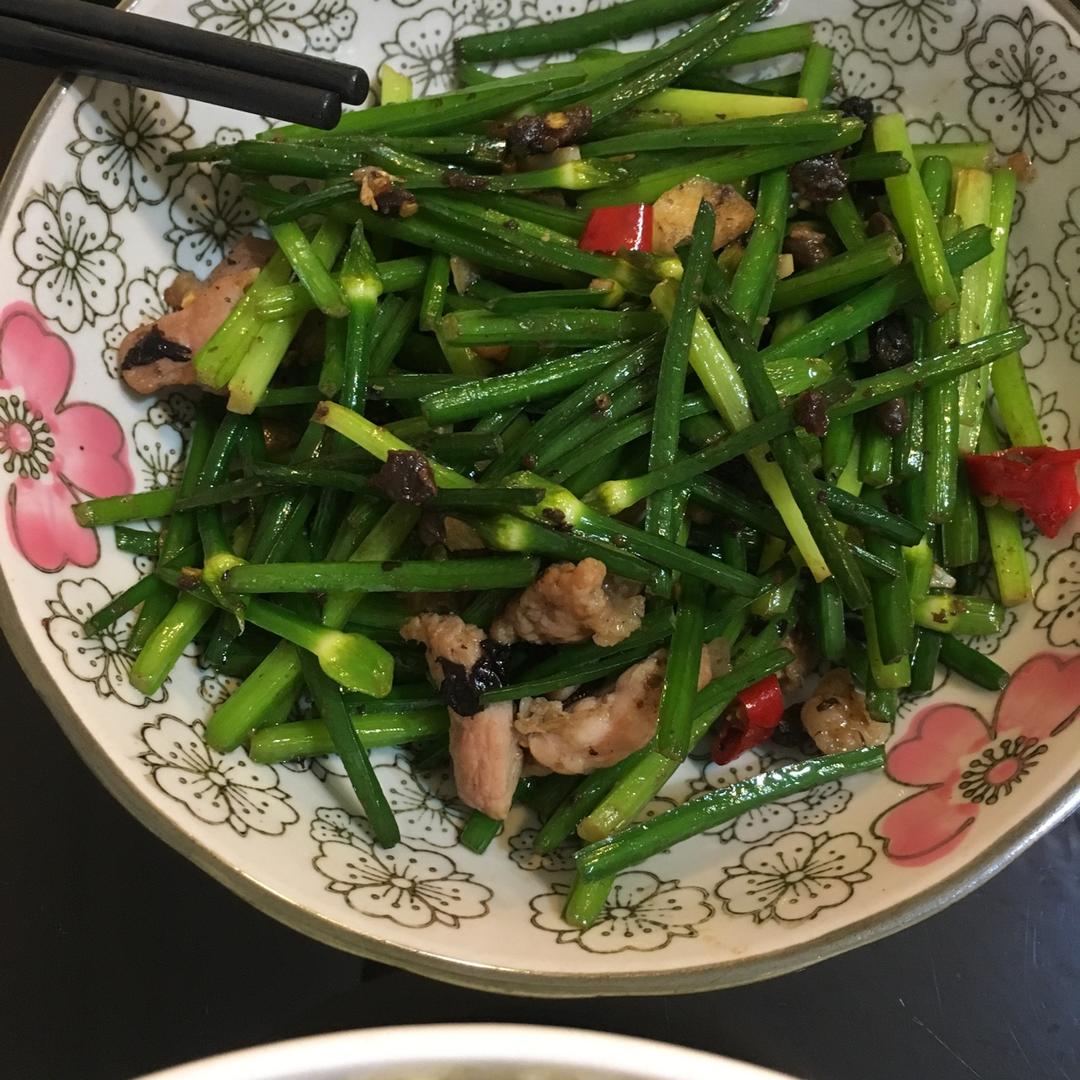 超级下饭的香辣韭菜花