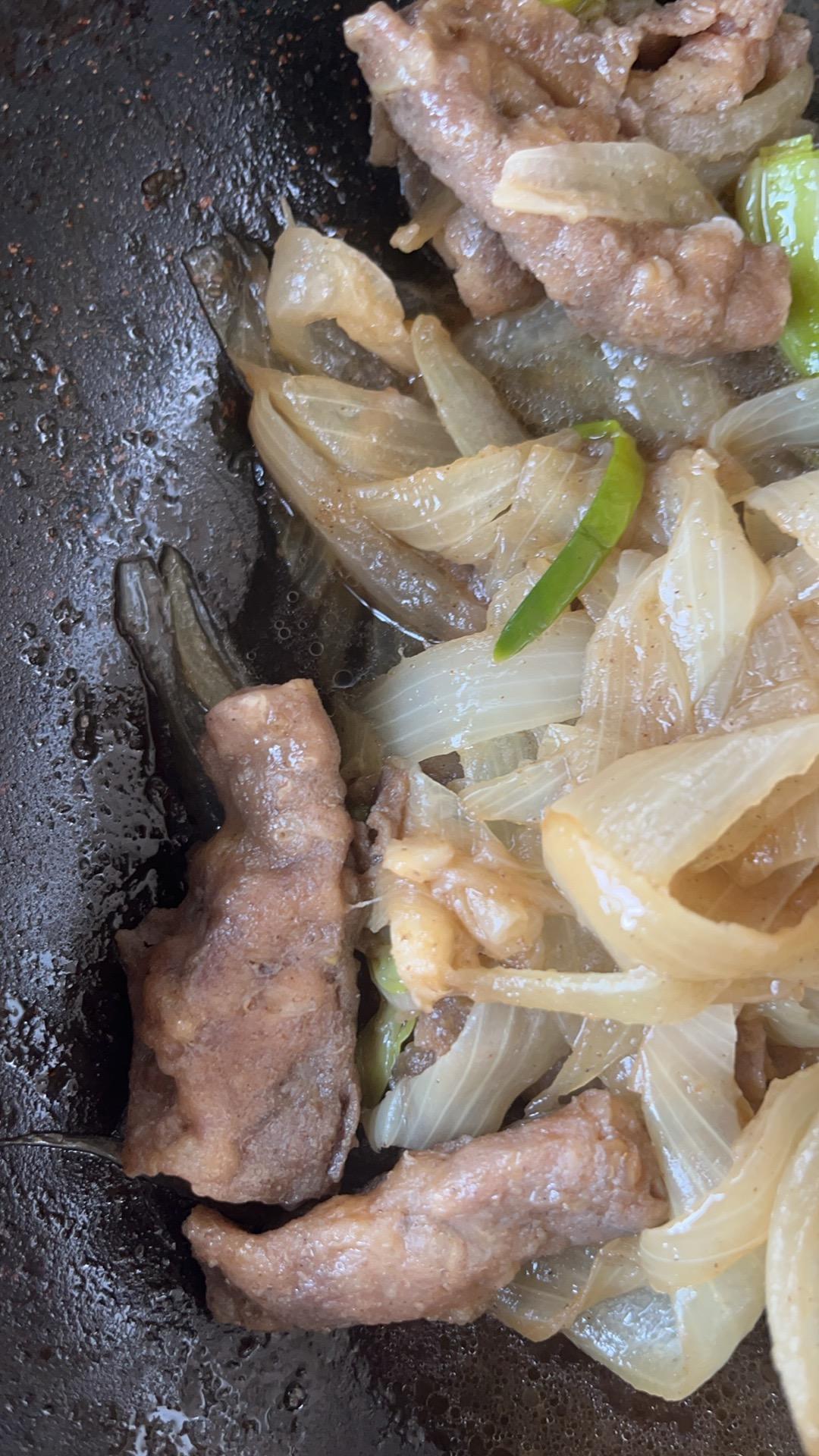 洋葱炒羊肉卷