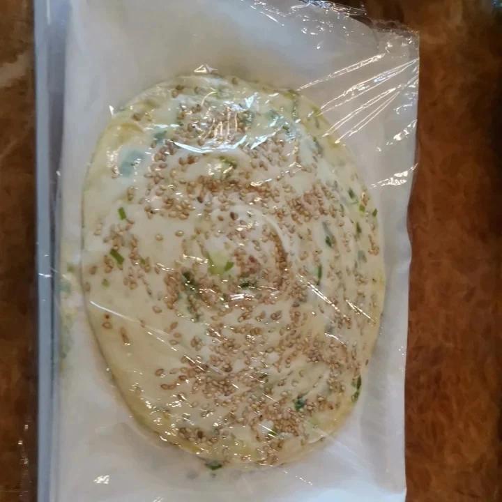 家常葱油饼 柔软多层 凉了也不硬 附细节视频详解