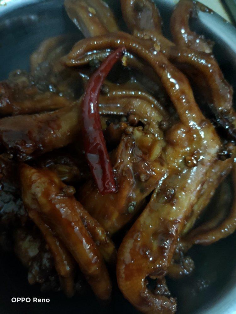 周黑鸭味～～～鸭翅 鸭爪