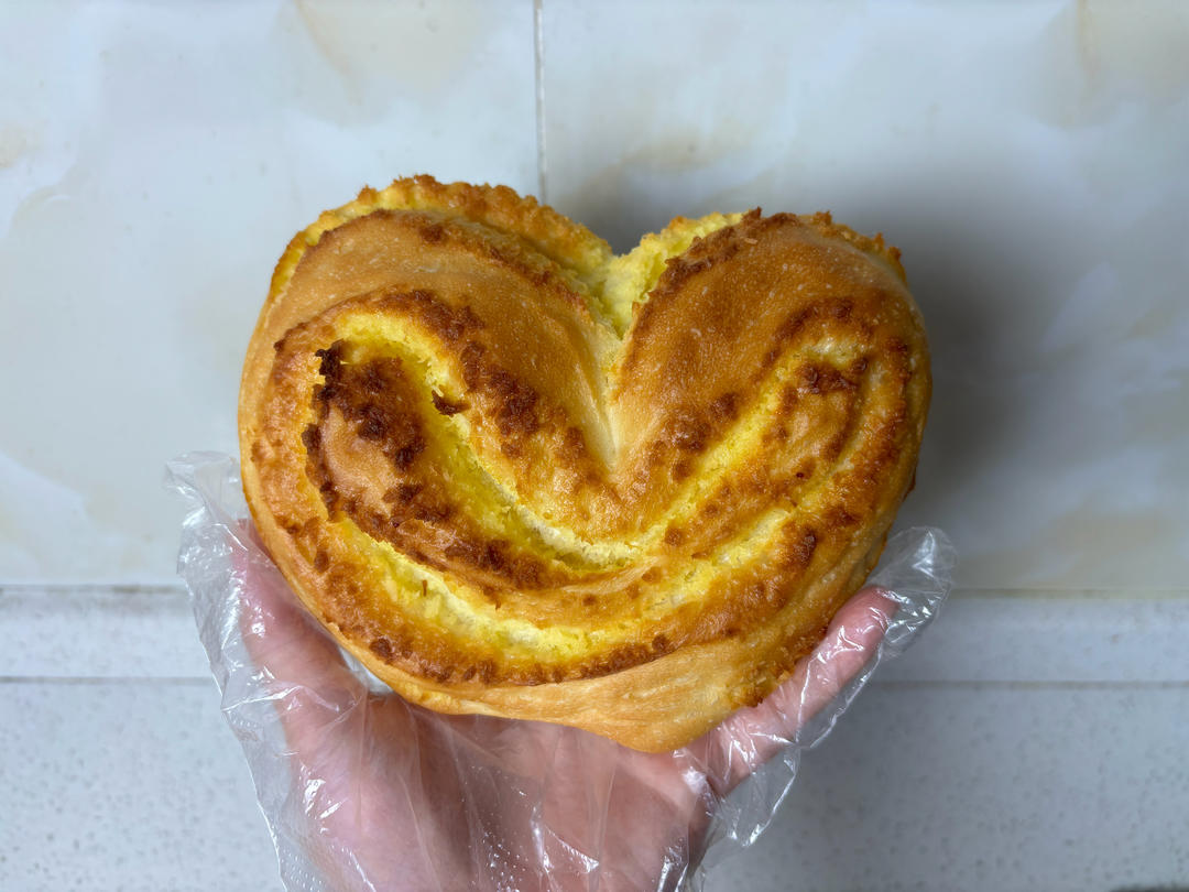 心形❤️椰蓉面包