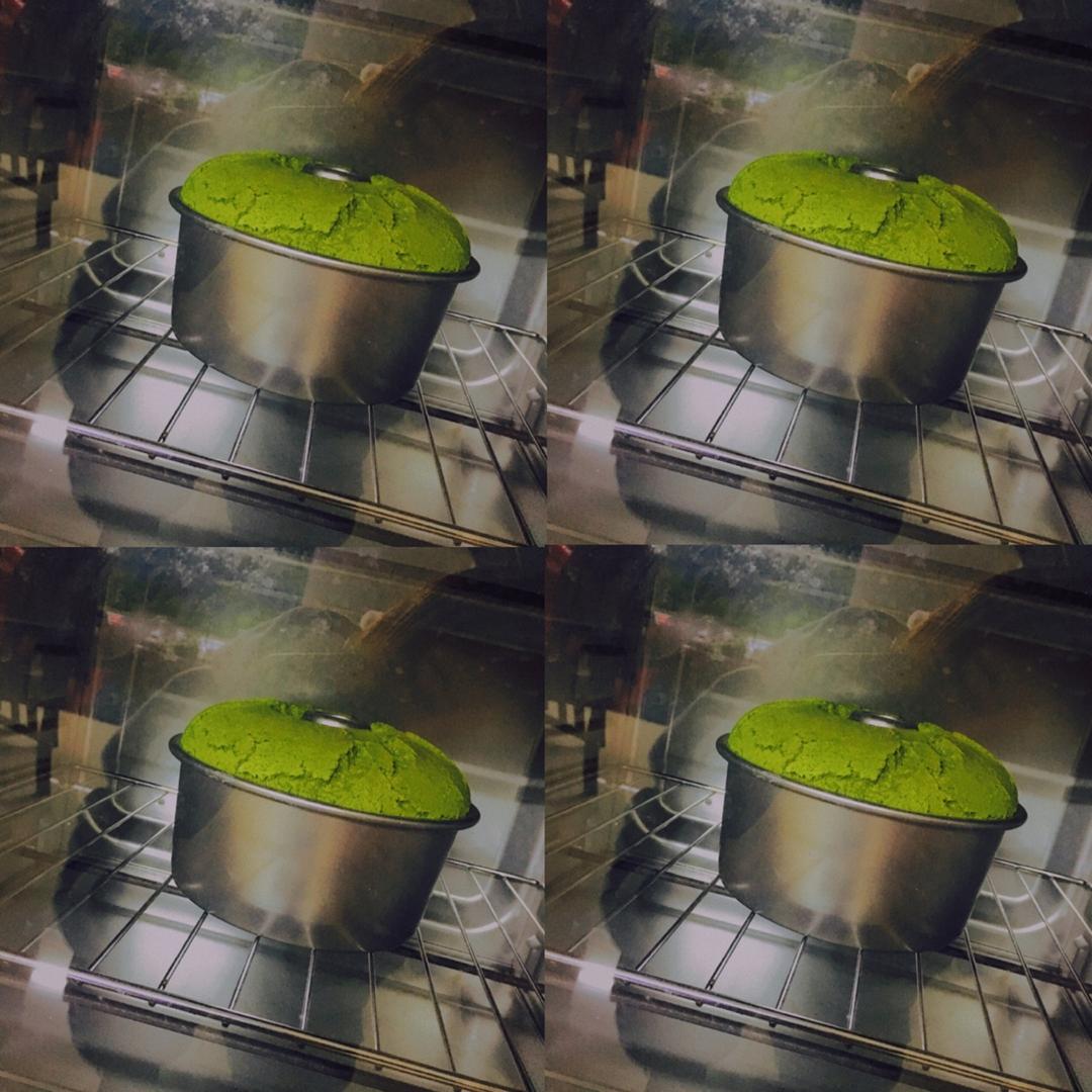 六寸抹茶戚风蛋糕