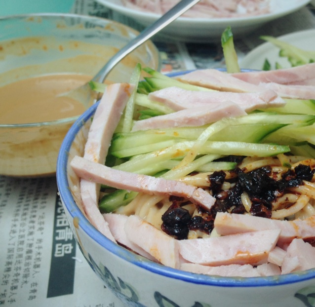 芝麻酱凉面