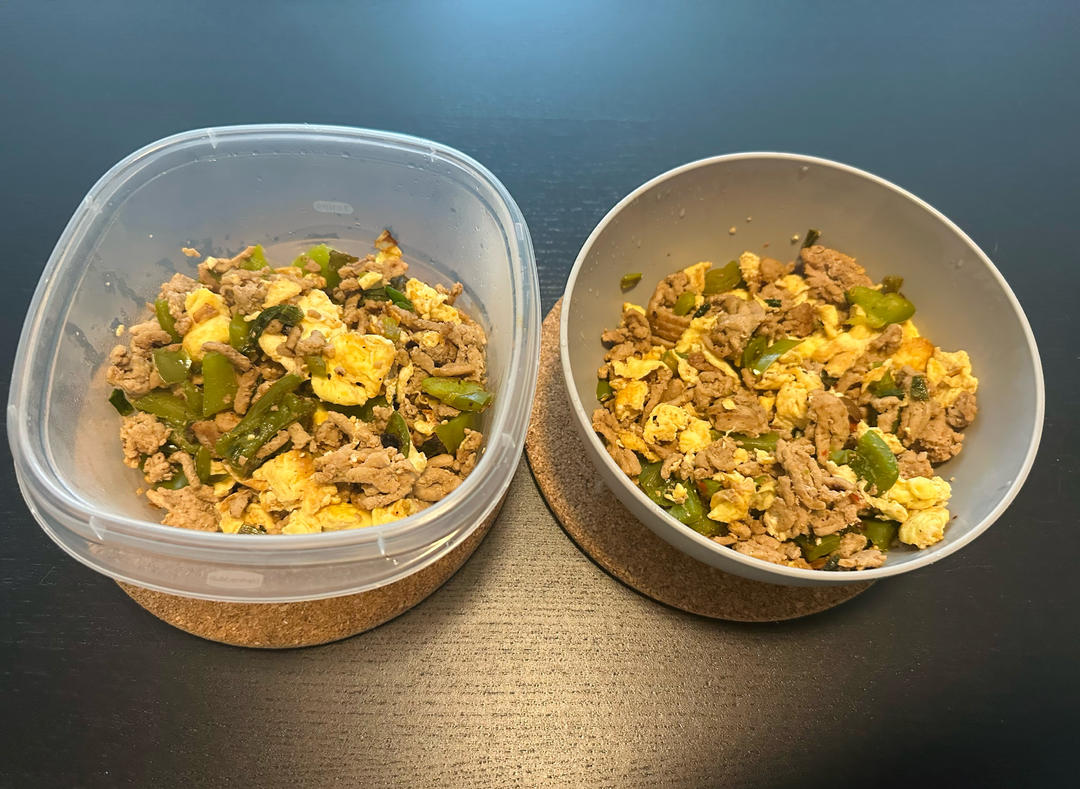 青椒肉末炒鸡蛋