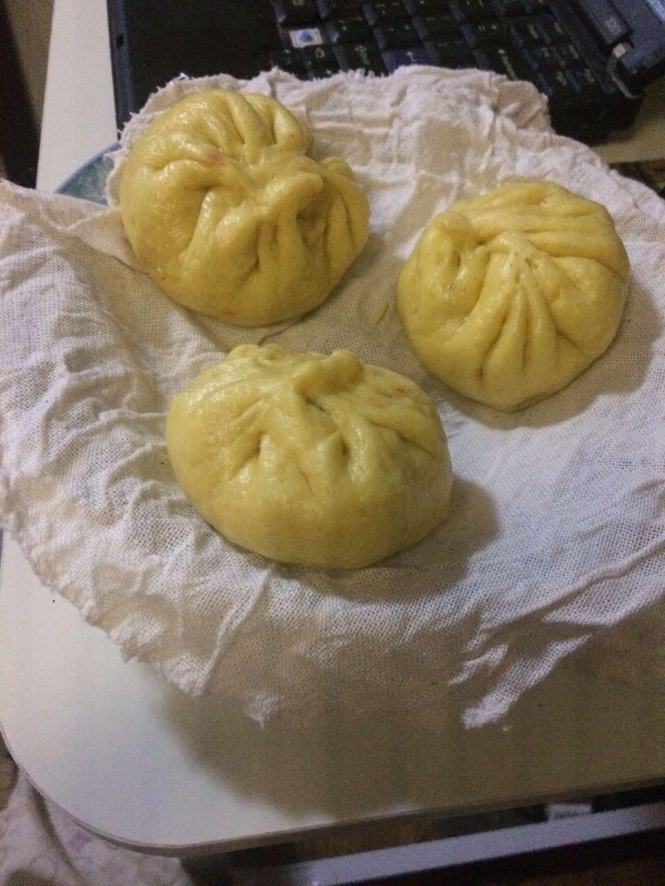 胡萝卜木耳鸡蛋素包子