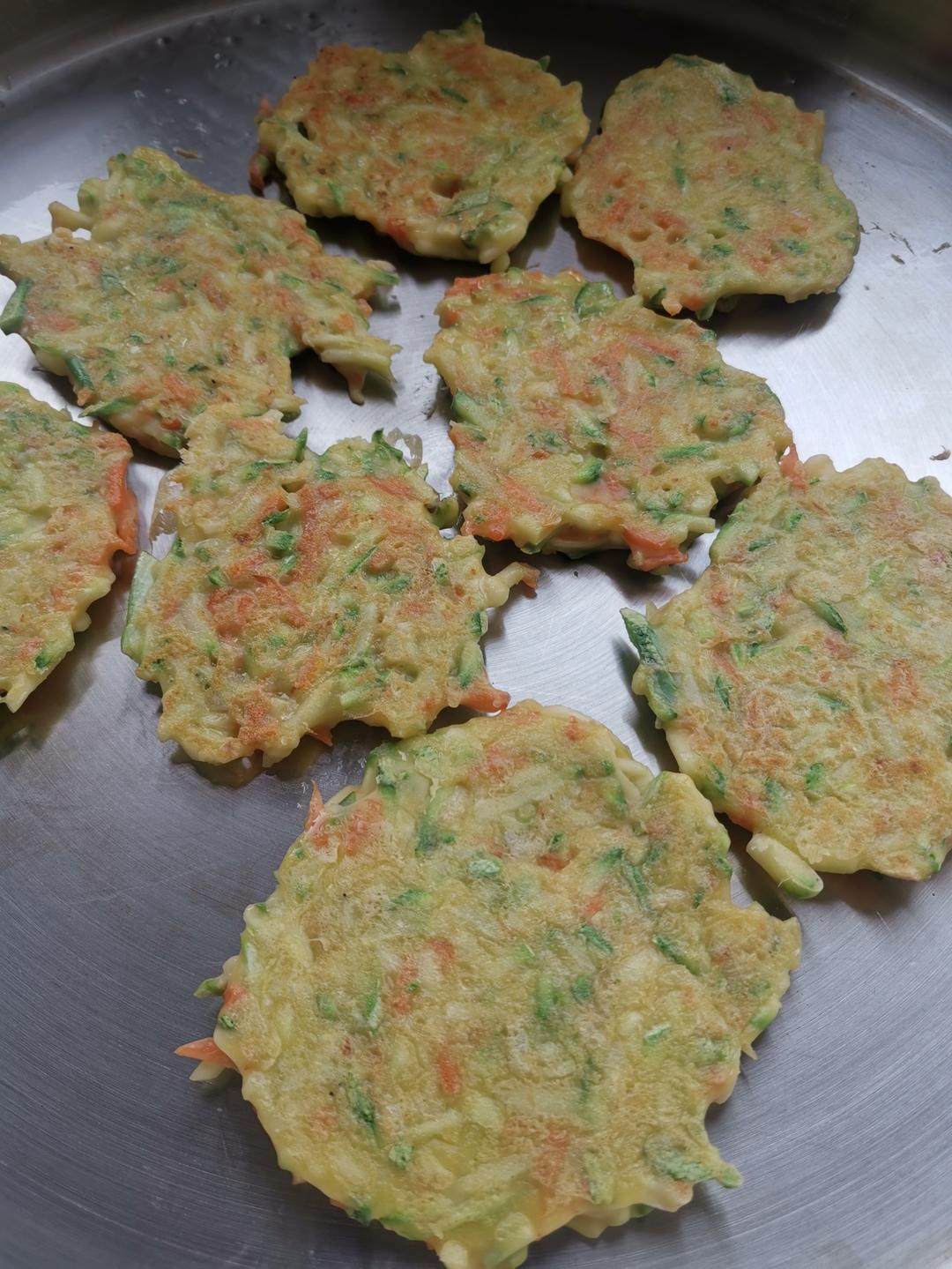 宝宝辅食一岁西葫芦饼 这道辅食会刷新你对西葫芦的认识