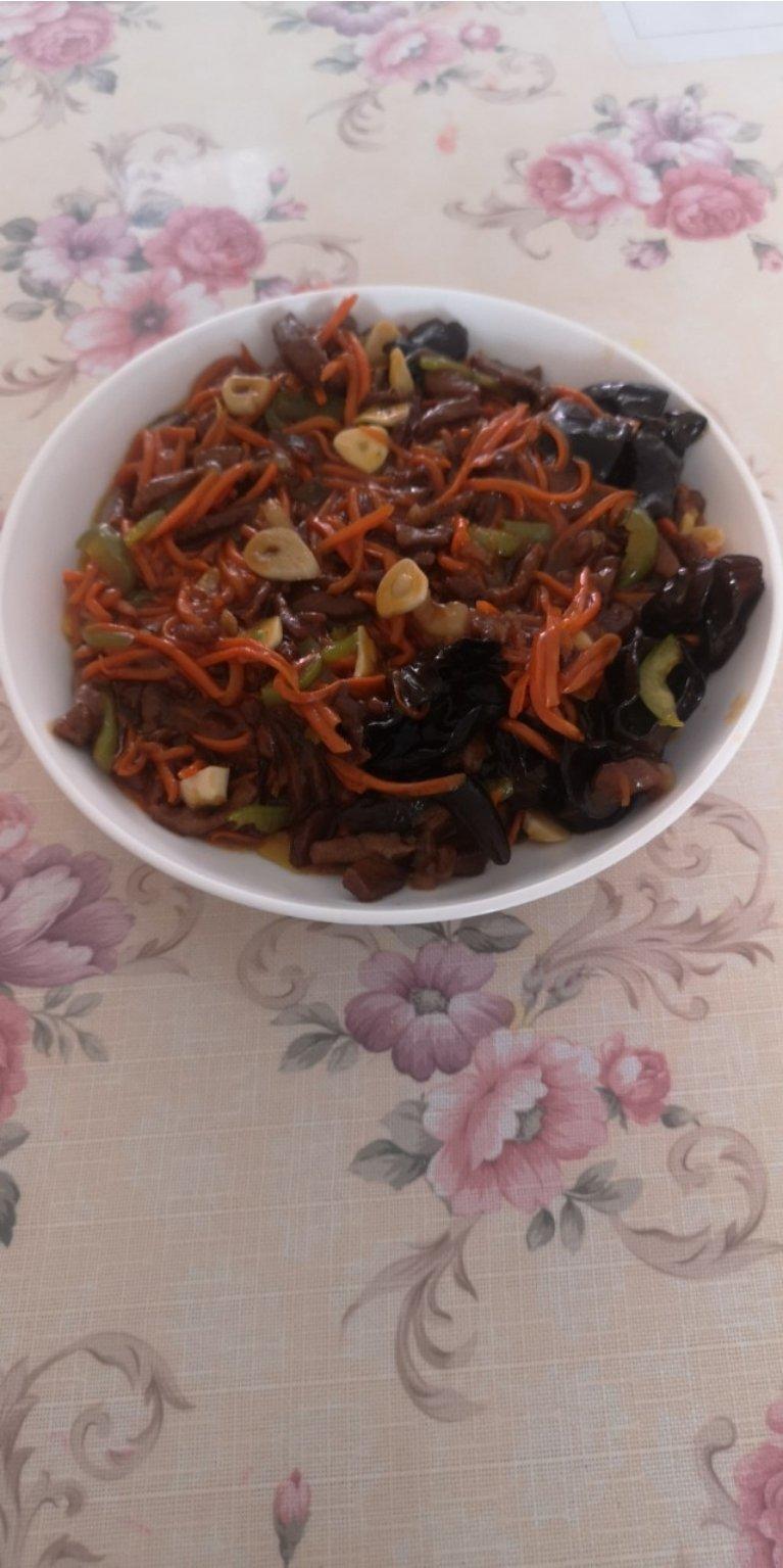 超好吃的鱼香肉丝（做法相当简单，一看就会）