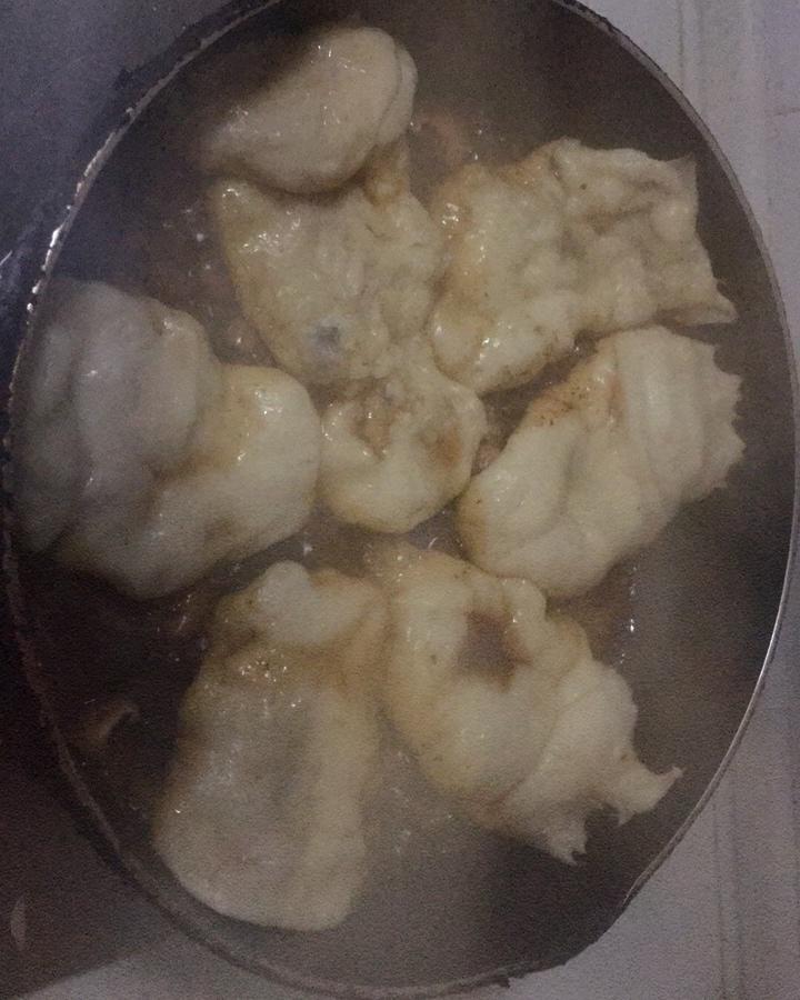 小鸡贴饼