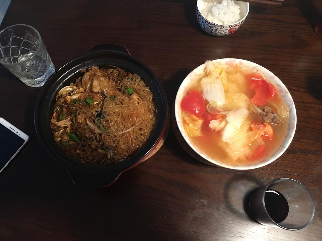鱼头炖粉条