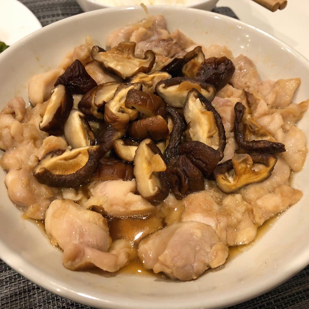 香菇蒸滑鸡