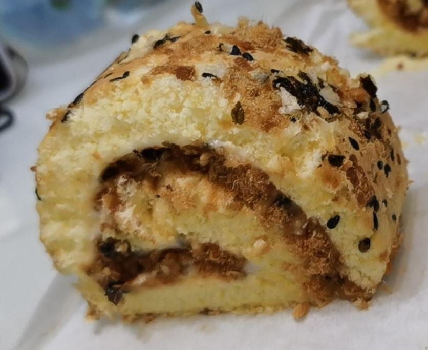 美味肉松卷-简单不开裂，零失误的蛋糕卷