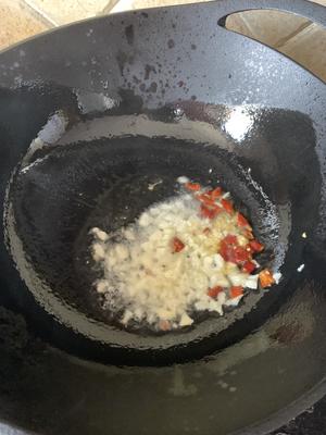 超下饭的辣炒西瓜皮的做法 步骤11