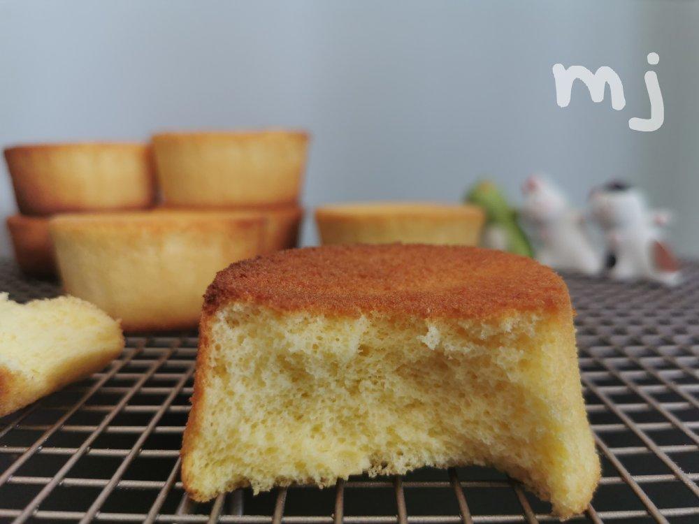 酸奶纸杯小蛋糕