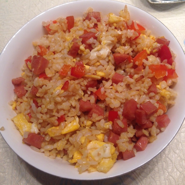 鸡蛋火腿炒饭