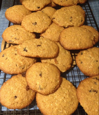蔓越莓椰子曲奇 Cranberry & Coconut Cookies