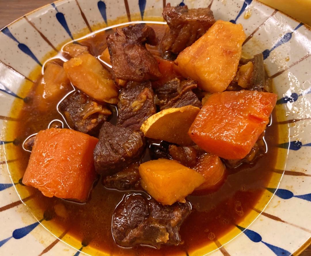番茄土豆炖牛腩