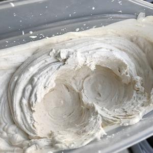 豆乳千层蛋糕/豆乳毛巾卷的做法 步骤9