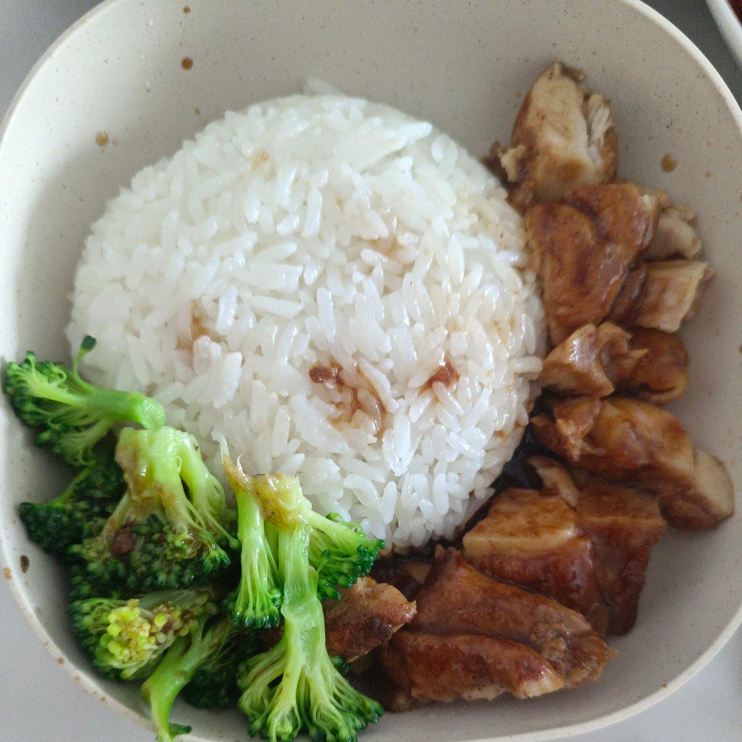 照烧鸡腿饭