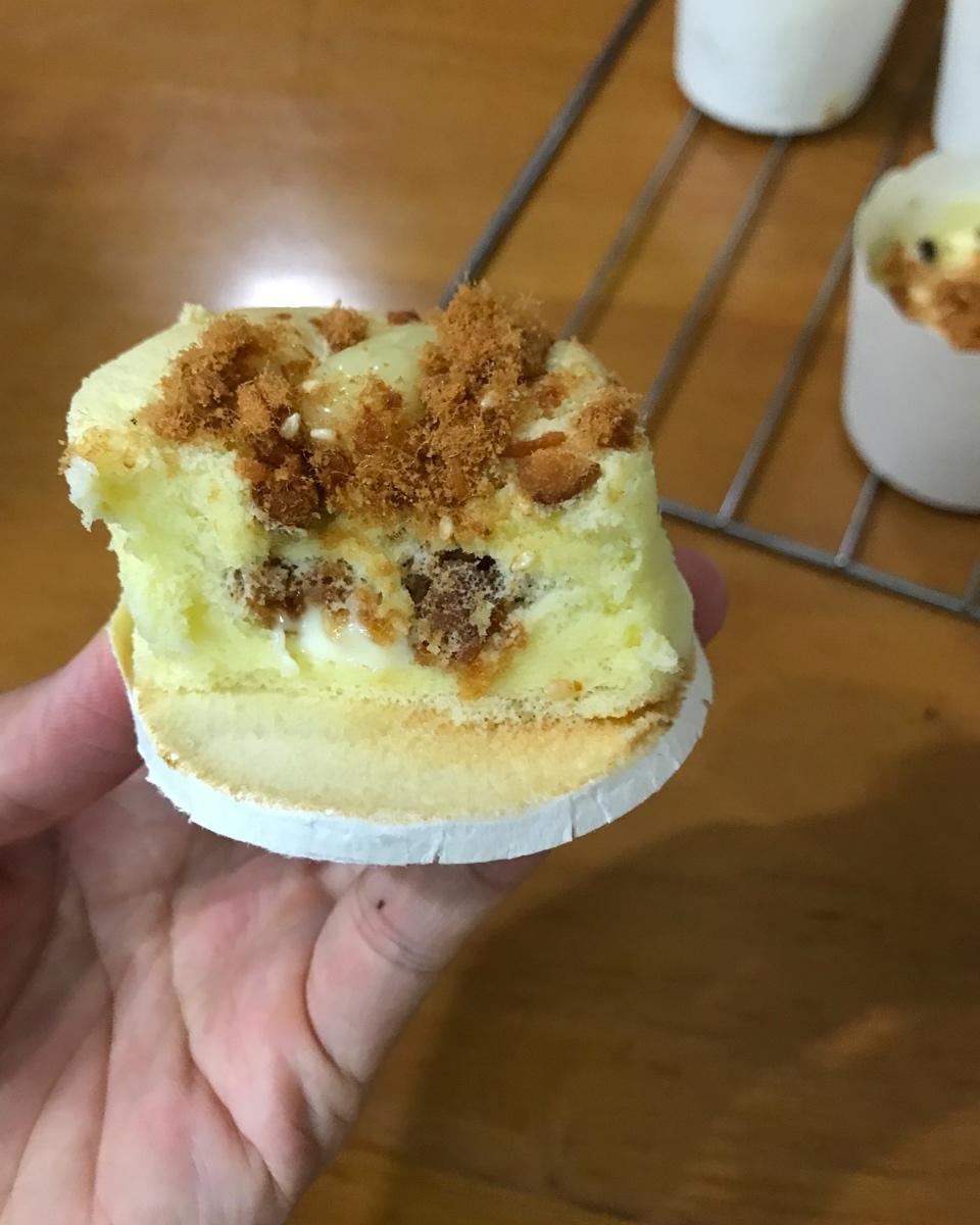 关关家的🎀肉松海苔蛋糕杯