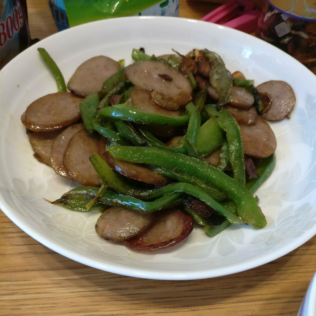 青椒炒香肠